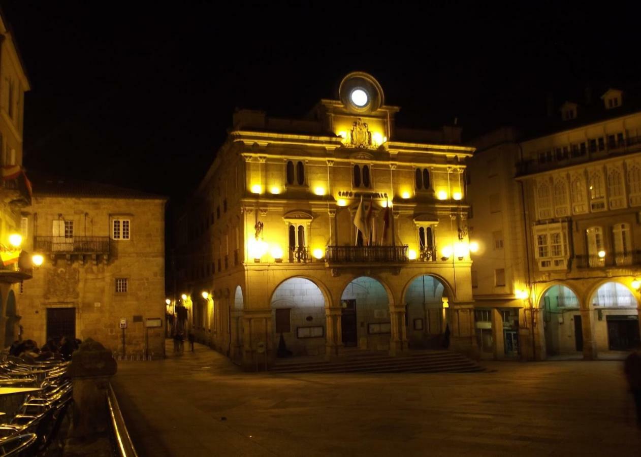 Plaza Mayor Apartment Ourense Exterior photo